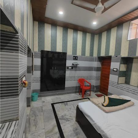 Bhagat Ji Guest House Ayodhya Exterior foto